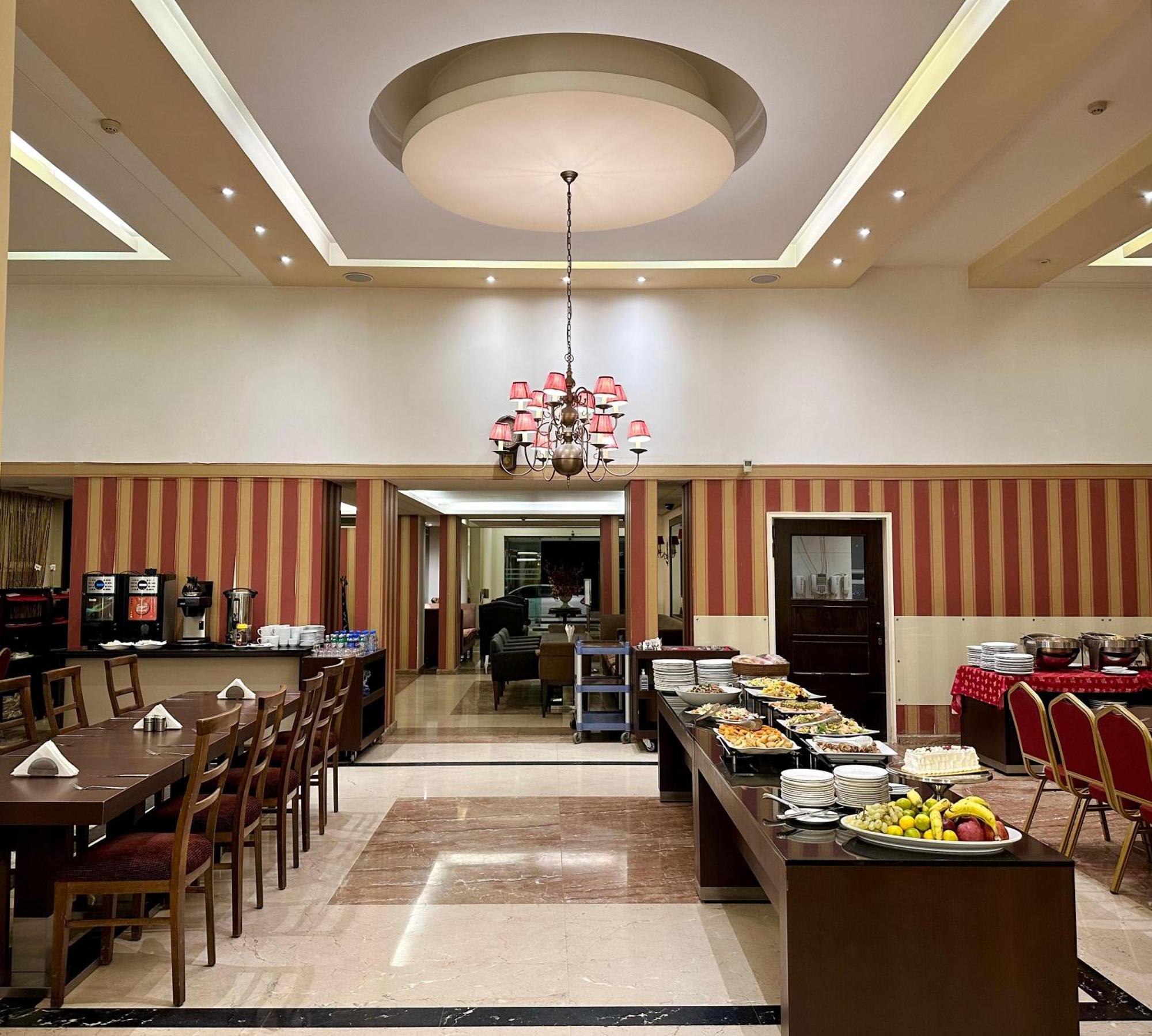 Padova Hotel Beirut Exterior foto