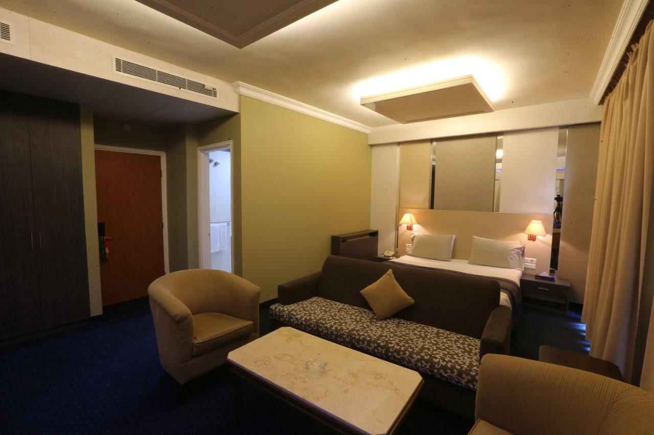 Padova Hotel Beirut Exterior foto